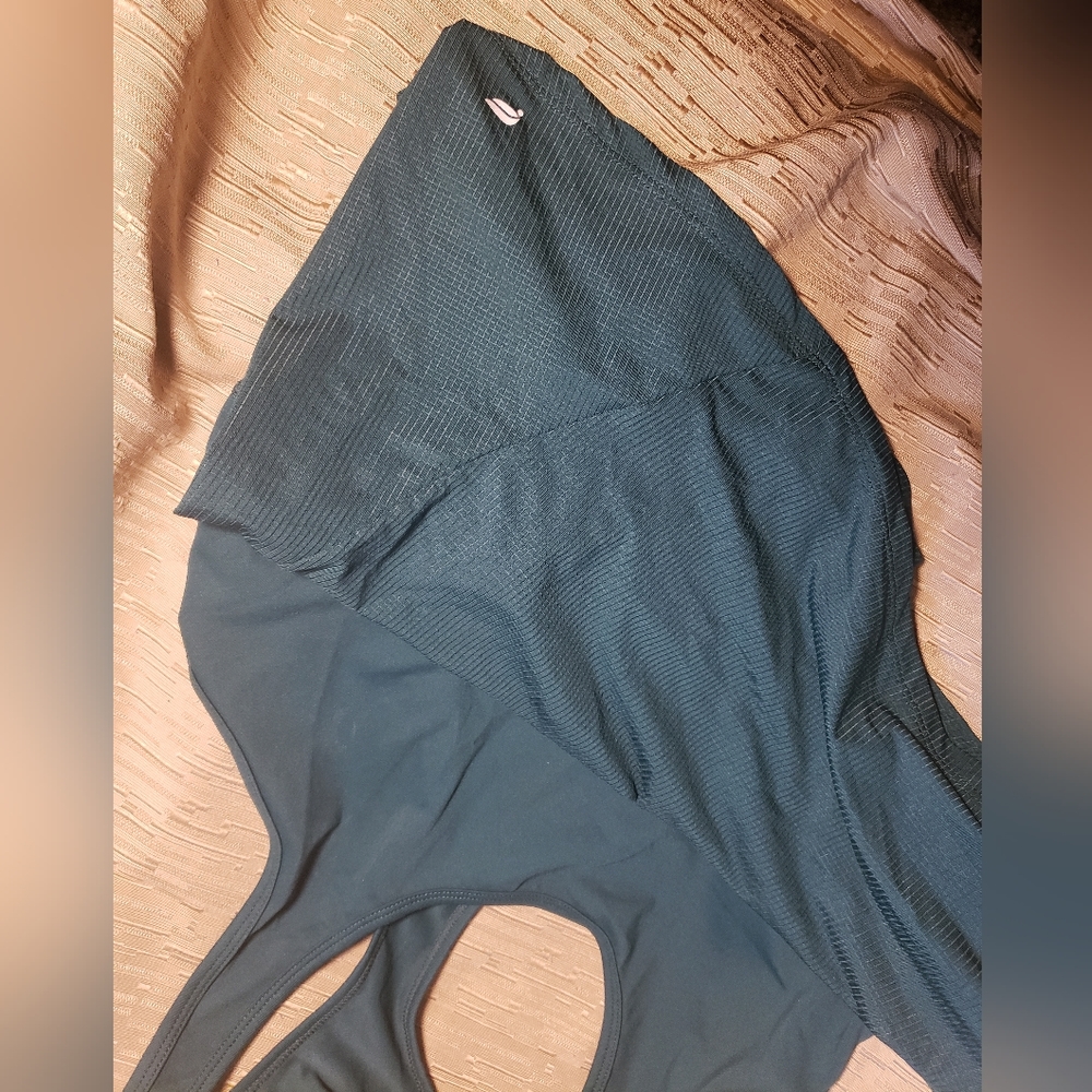 Fabletics Tank Top - Picture 4 of 4